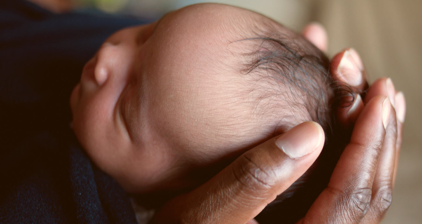 COVID-19 : la situation difficile des familles sans assurance-santé